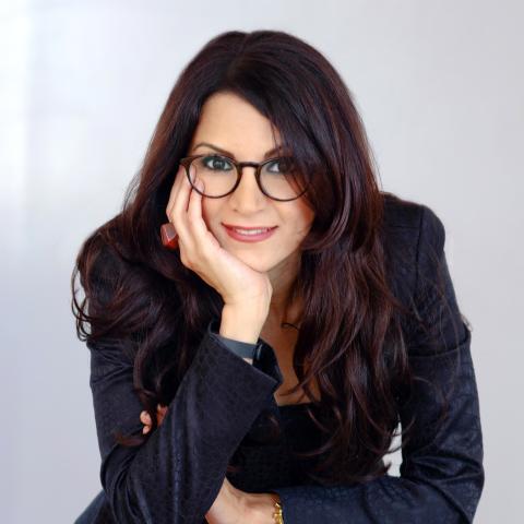 Mona Kasra