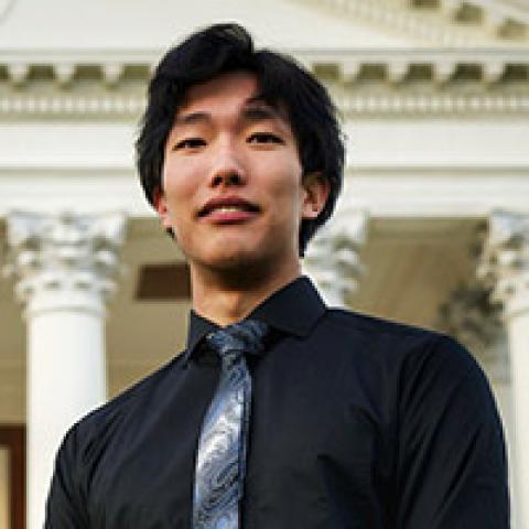 Xingchen Liu